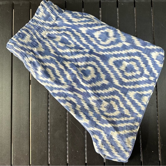 Mirth Track Shorts in Azure Ikat, Large - Picture 7 of 11